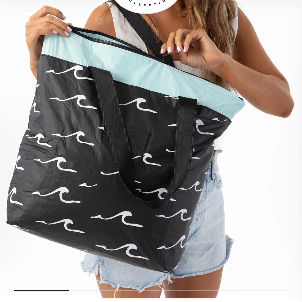 Aloha Collection Day Tripper